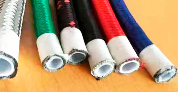 耐高温金属四氟管